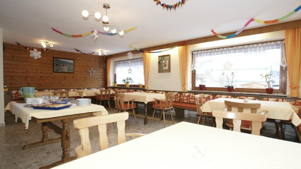 Garni Nill Hotel Schwendau Ngoại thất bức ảnh