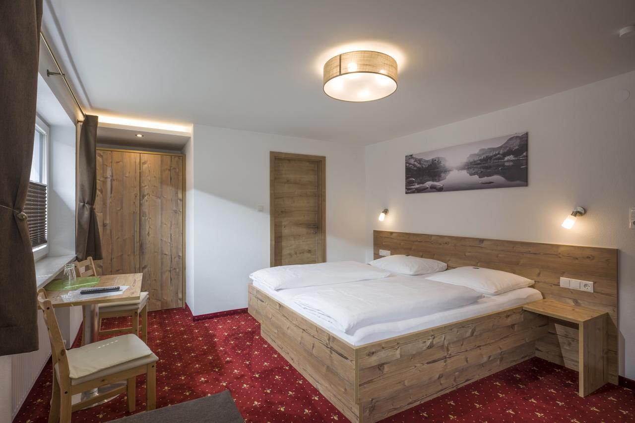 Garni Nill Hotel Schwendau Ngoại thất bức ảnh